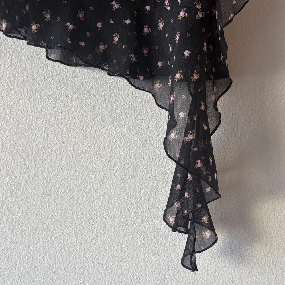 Aeropostale Black Asymmetrical Floral Dress - Picture 6 of 8